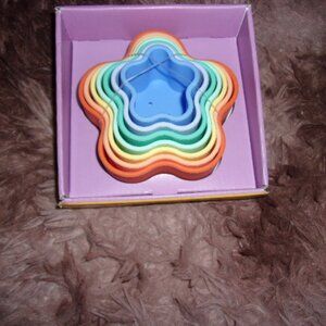 Star shaped Silicone Cup Stacker - 7pc - Gigglescape New